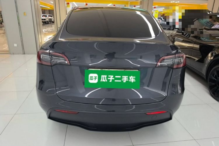 Used Tesla Model Y 2024 Long-Range All-Wheel-Drive Version Rear