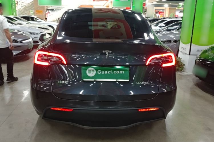 Used Tesla Model Y 2024 Rear-Wheel-Drive Version Rear