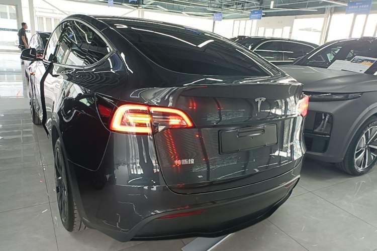 Used Tesla Model Y 2024 Rear-Wheel-Drive Version Rear
