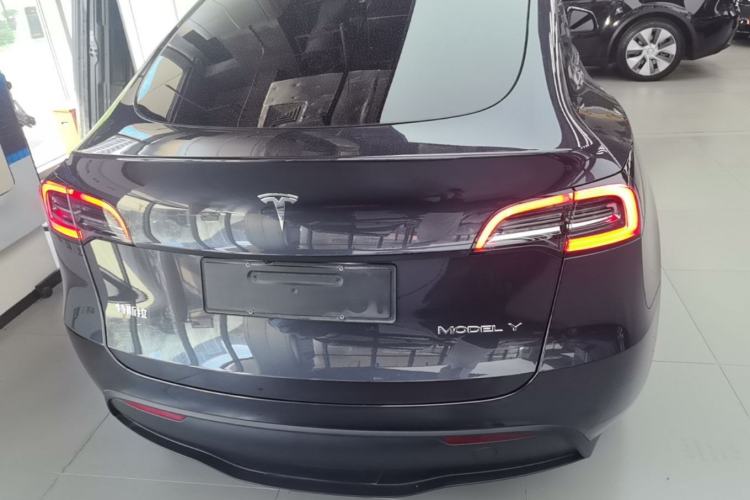 Used Tesla Model Y 2024 Rear-Wheel-Drive Version Rear