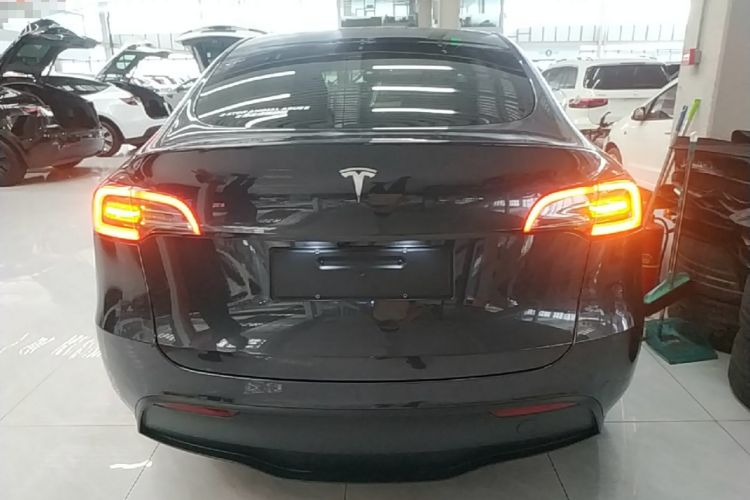 Used Tesla Model Y 2024 Rear-Wheel-Drive Version Rear