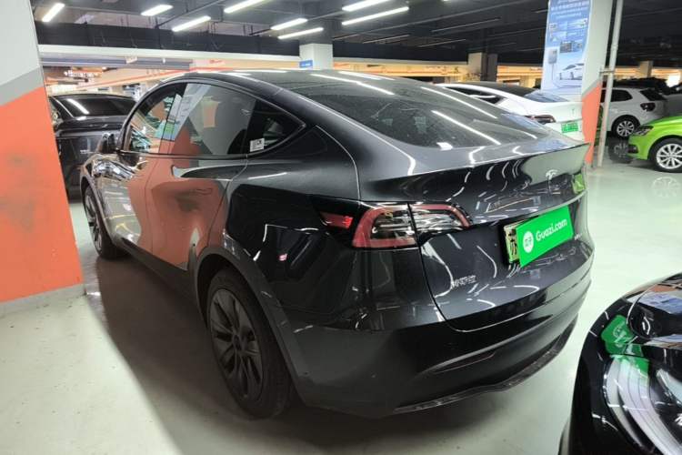 Used Tesla Model Y 2024 Rear-Wheel-Drive Version Rear Left 45 Deg