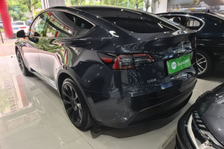 Used Tesla Model Y 2024 Rear-Wheel-Drive Version Rear Left 45 Deg