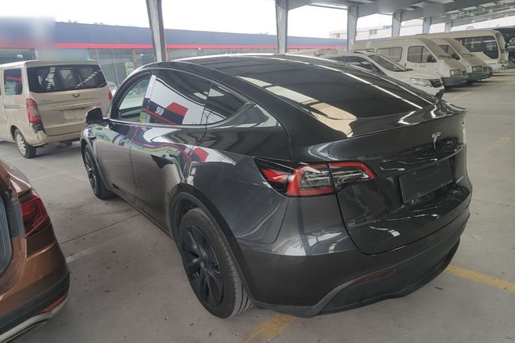 Used Tesla Model Y 2024 Rear-Wheel-Drive Version Rear Left 45 Deg