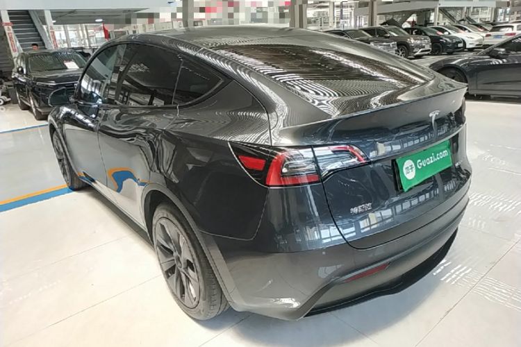 Used Tesla Model Y 2024 Rear-Wheel-Drive Version Rear Left 45 Deg