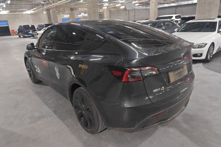 Used Tesla Model Y 2024 Rear-Wheel-Drive Version Rear Left 45 Deg