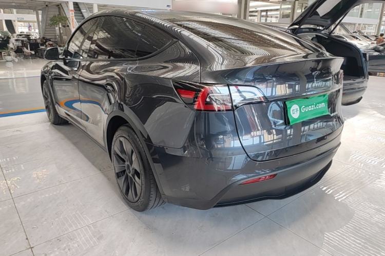 Used Tesla Model Y 2024 Rear-Wheel-Drive Version Rear Left 45 Deg