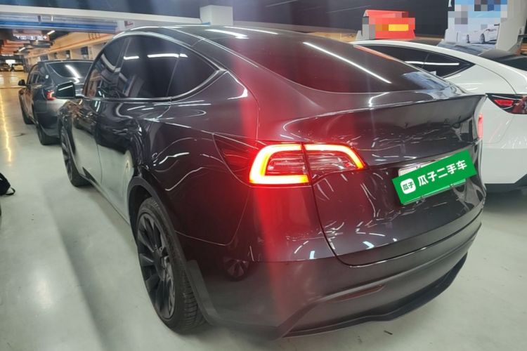 Used Tesla Model Y 2024 Rear-Wheel-Drive Version Rear Left 45 Deg