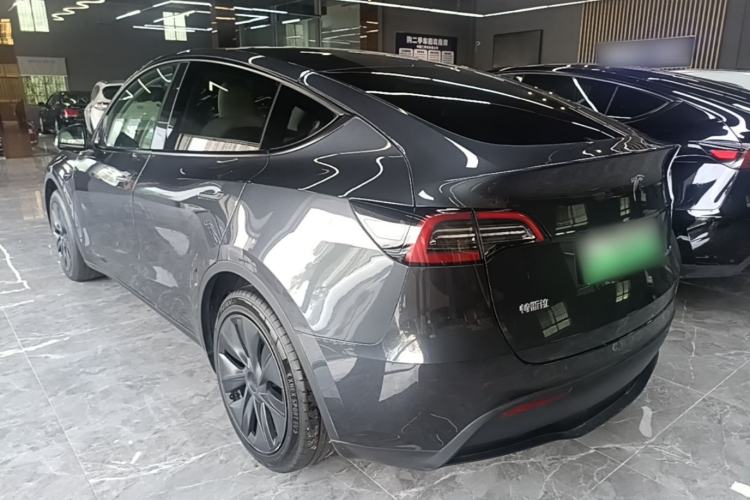 Used Tesla Model Y 2024 Rear-Wheel-Drive Version Rear Left 45 Deg