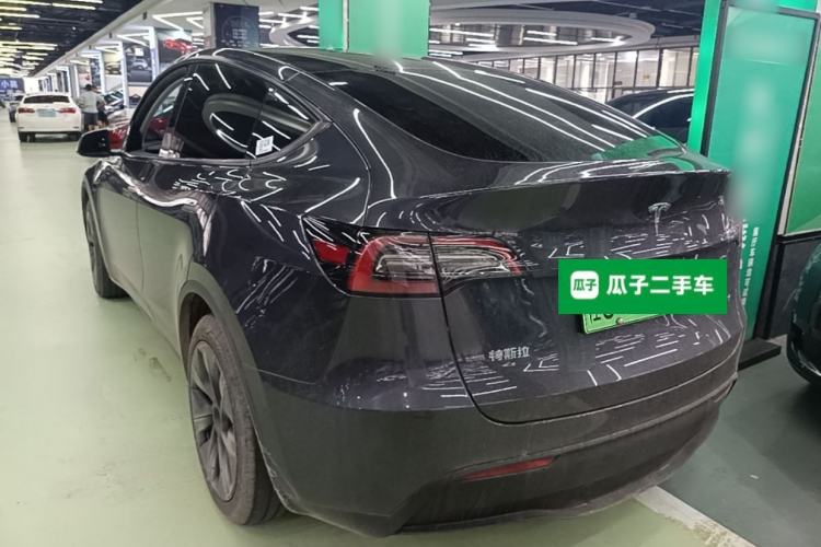 Used Tesla Model Y 2024 Rear-Wheel-Drive Version Rear Left 45 Deg