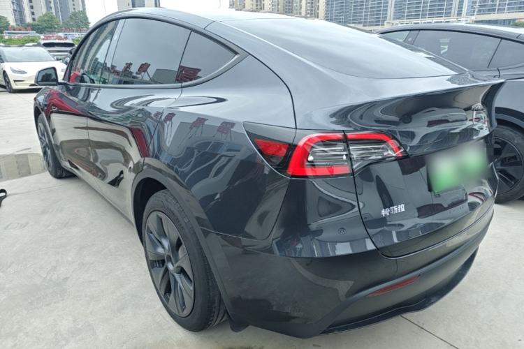 Used Tesla Model Y 2024 Rear-Wheel-Drive Version Rear Left 45 Deg