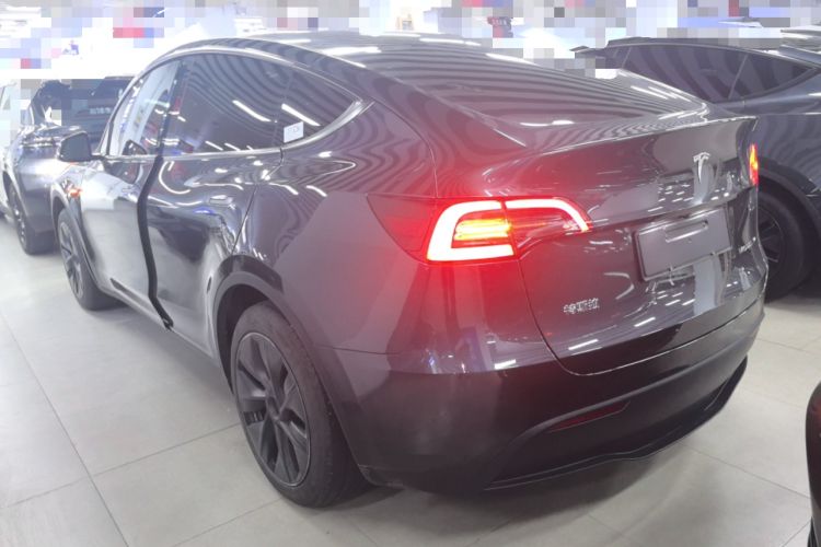 Used Tesla Model Y 2024 Rear-Wheel-Drive Version Rear Left 45 Deg