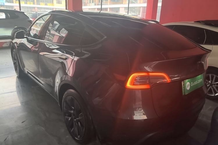 Used Tesla Model Y 2024 Rear-Wheel-Drive Version Rear Left 45 Deg