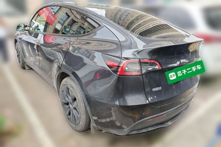 Used Tesla Model Y 2024 Rear-Wheel-Drive Version Rear Left 45 Deg