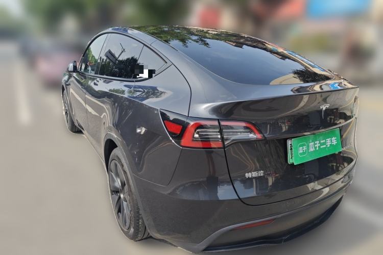 Used Tesla Model Y 2024 Rear-Wheel-Drive Version Rear Left 45 Deg