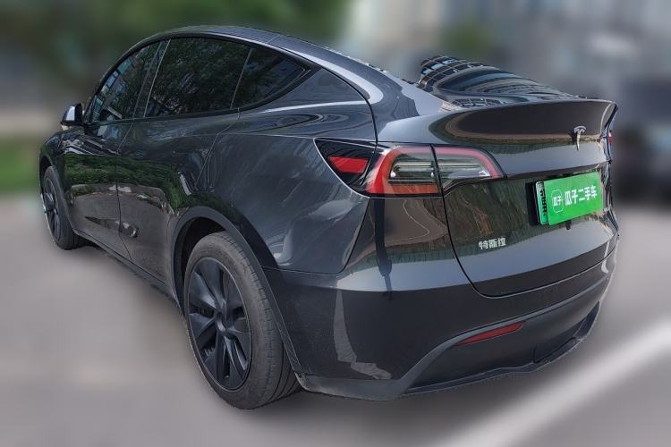 Used Tesla Model Y 2024 Rear-Wheel-Drive Version Rear Left 45 Deg