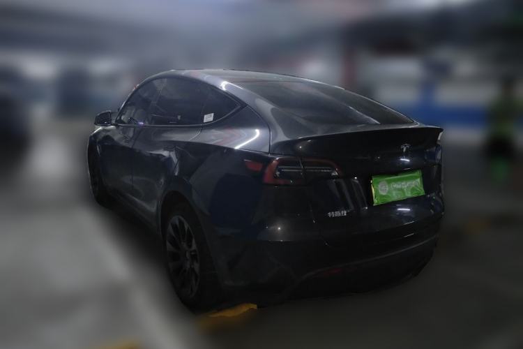 Used Tesla Model Y 2024 Long-Range All-Wheel-Drive Version Rear Left 45 Deg