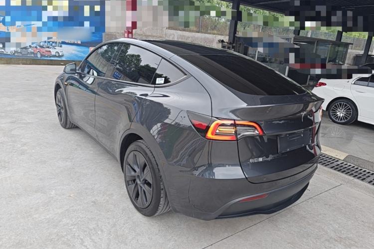Used Tesla Model Y 2024 Rear-Wheel-Drive Version Rear Left 45 Deg