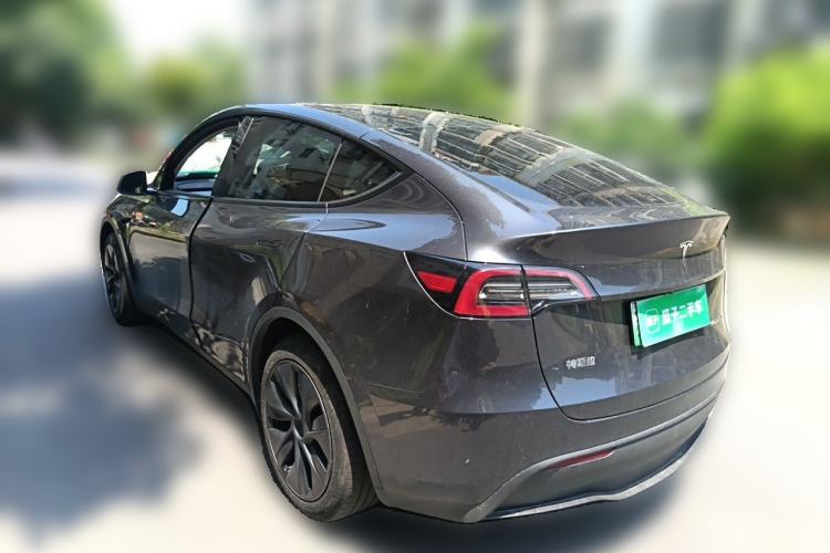 Used Tesla Model Y 2024 Rear-Wheel-Drive Version Rear Left 45 Deg