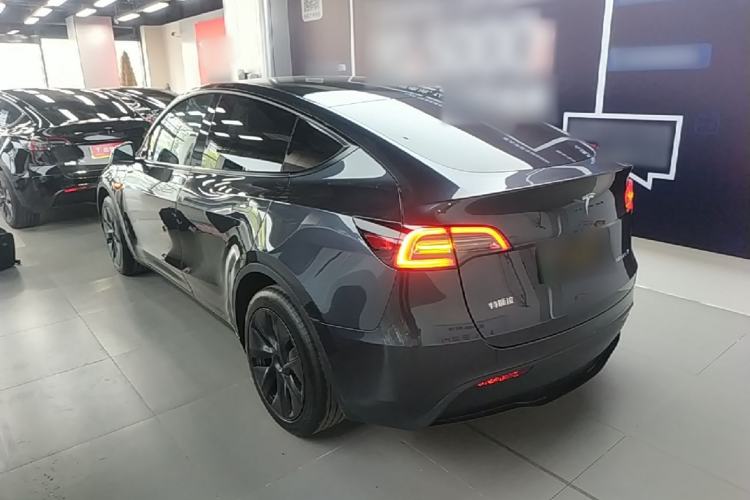 Used Tesla Model Y 2024 Rear-Wheel-Drive Version Rear Left 45 Deg