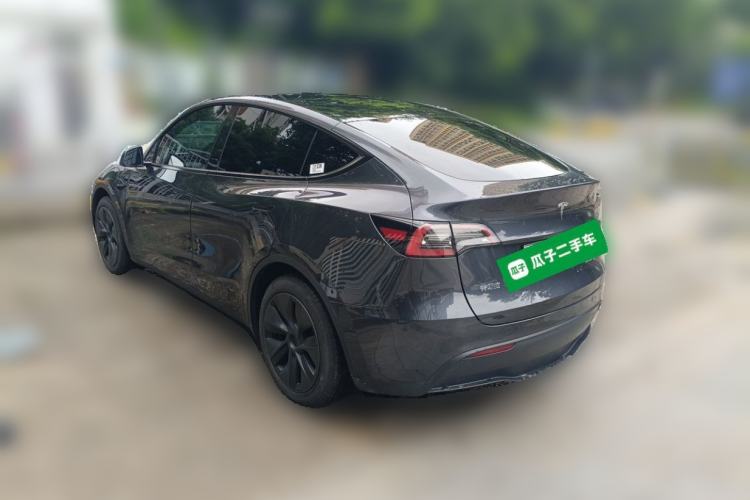 Used Tesla Model Y 2024 Rear-Wheel-Drive Version Rear Left 45 Deg