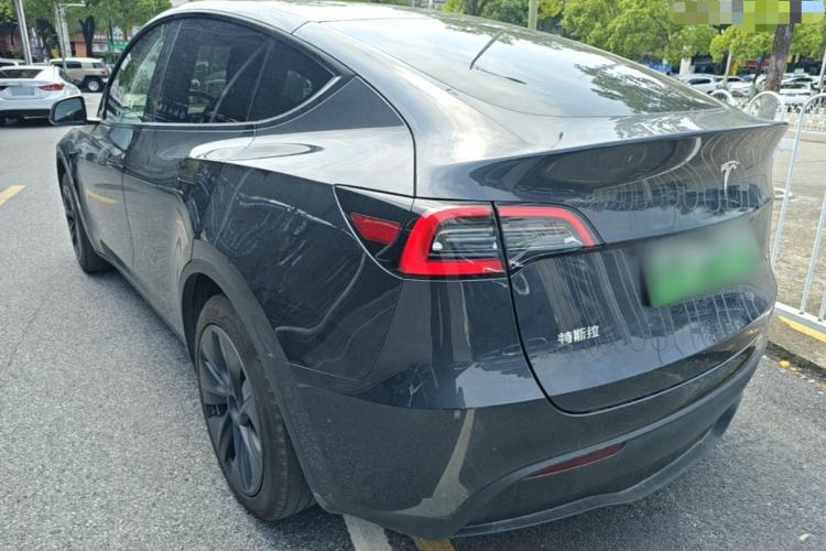 Used Tesla Model Y 2024 Rear-Wheel-Drive Version Rear Left 45 Deg