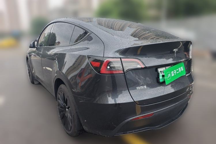 Used Tesla Model Y 2024 Long-Range All-Wheel-Drive Version Rear Left 45 Deg