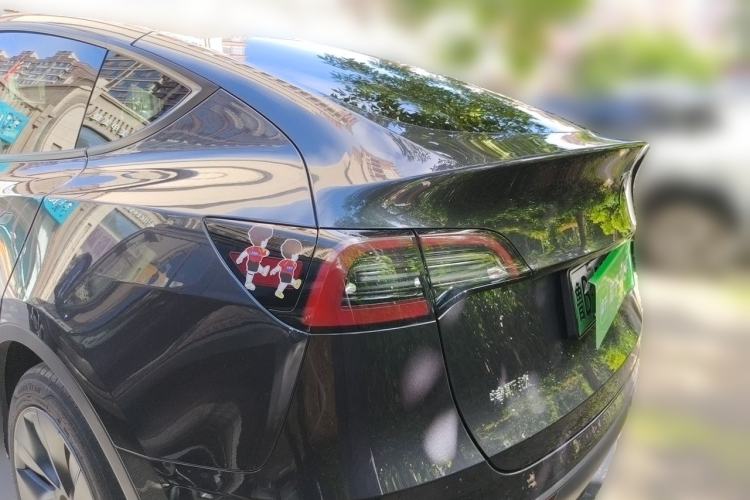 Used Tesla Model Y 2024 Rear-Wheel-Drive Version Rear Left 45 Deg