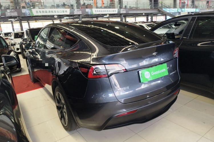 Used Tesla Model Y 2024 Rear-Wheel-Drive Version Rear Left 45 Deg