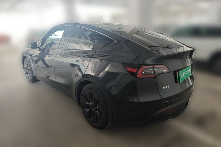 Used Tesla Model Y 2024 Rear-Wheel-Drive Version Rear Left 45 Deg