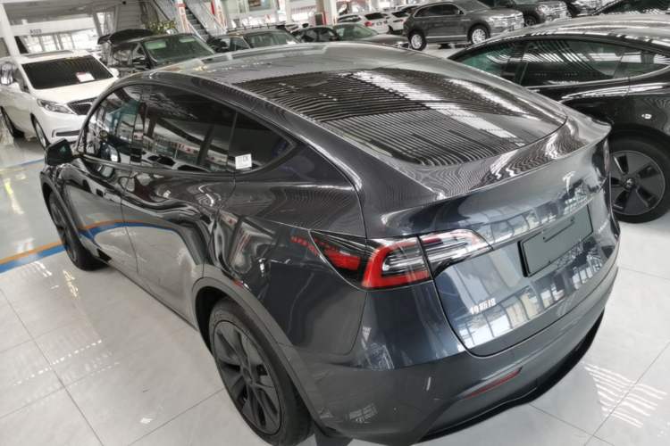 Used Tesla Model Y 2024 Rear-Wheel-Drive Version Rear Left 45 Deg