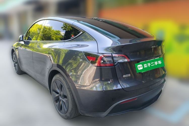 Used Tesla Model Y 2024 Rear-Wheel-Drive Version Rear Left 45 Deg