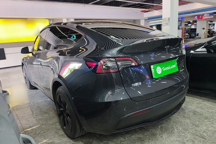 Used Tesla Model Y 2024 Rear-Wheel-Drive Version Rear Left 45 Deg