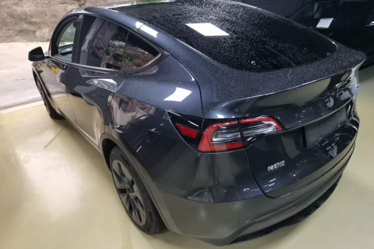 Used Tesla Model Y 2024 Rear-Wheel-Drive Version Rear Left 45 Deg