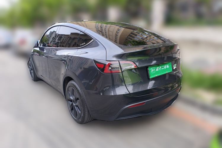 Used Tesla Model Y 2024 Rear-Wheel-Drive Version Rear Left 45 Deg