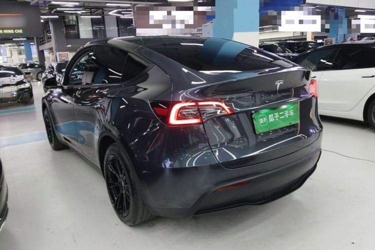 Used Tesla Model Y 2024 Rear-Wheel-Drive Version Rear Left 45 Deg