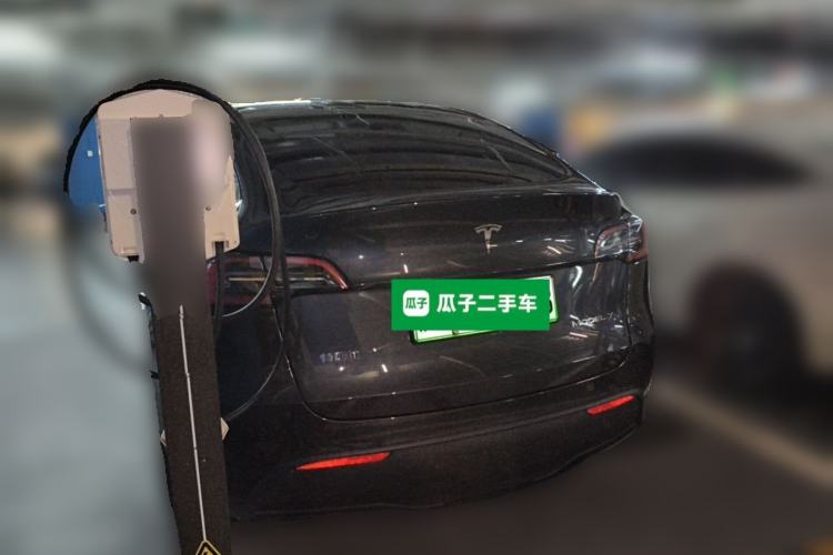 Used Tesla Model Y 2024 Rear-Wheel-Drive Version Rear Left 45 Deg