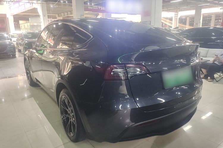 Used Tesla Model Y 2024 Rear-Wheel-Drive Version Rear Left 45 Deg