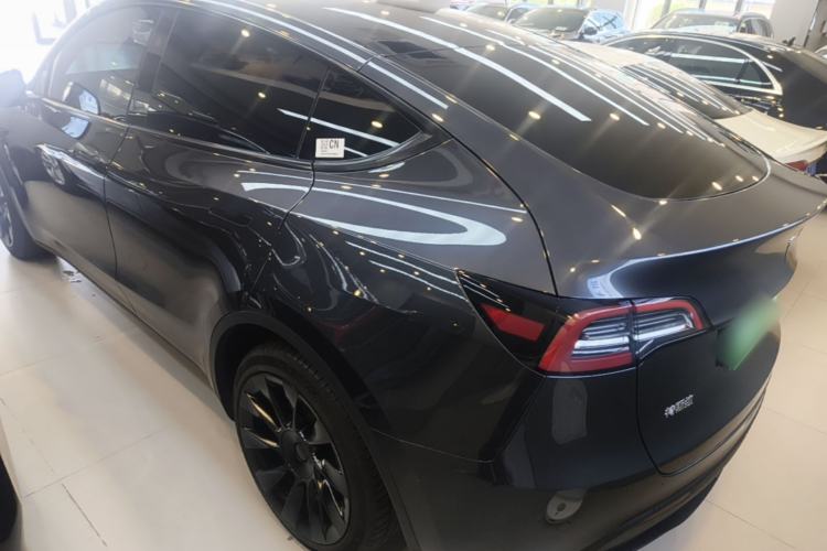 Used Tesla Model Y 2024 Long-Range All-Wheel-Drive Version Rear Left 45 Deg
