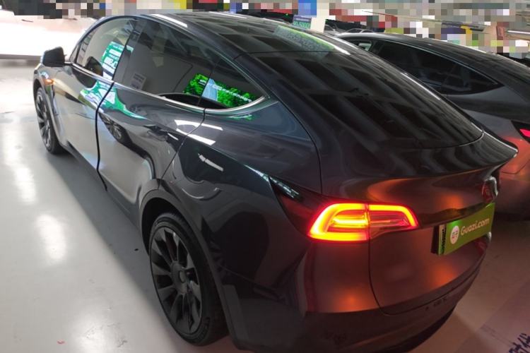 Used Tesla Model Y 2024 Rear-Wheel-Drive Version Rear Left 45 Deg