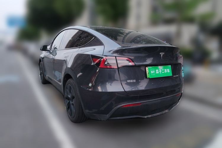 Used Tesla Model Y 2024 Rear-Wheel-Drive Version Rear Left 45 Deg