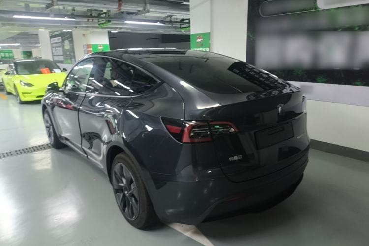 Used Tesla Model Y 2024 Rear-Wheel-Drive Version Rear Left 45 Deg
