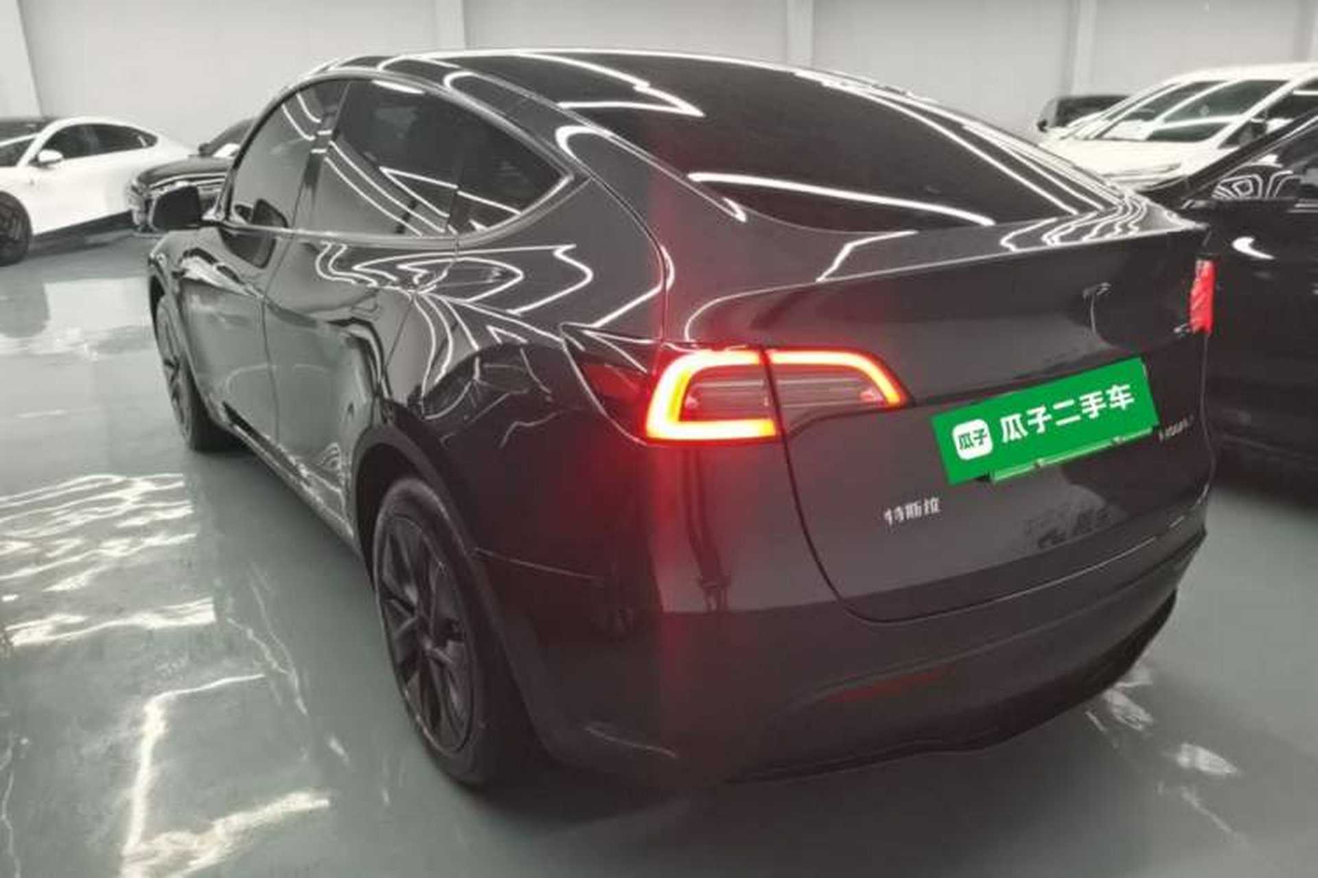 Used Tesla Model Y 2024 Rear-Wheel-Drive Version Rear Left 45 Deg