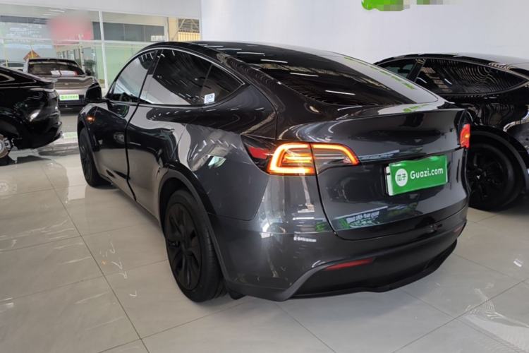 Used Tesla Model Y 2024 Rear-Wheel-Drive Version Rear Left 45 Deg