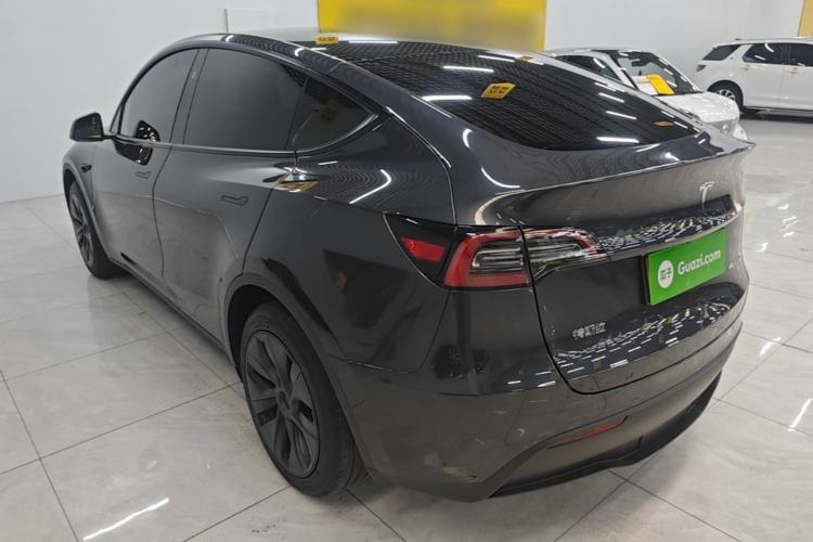 Used Tesla Model Y 2024 Rear-Wheel-Drive Version Rear Left 45 Deg