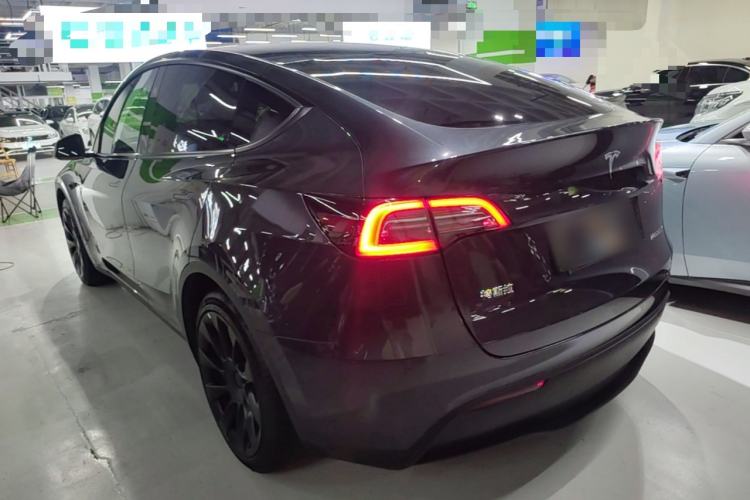 Used Tesla Model Y 2024 Rear-Wheel-Drive Version Rear Left 45 Deg