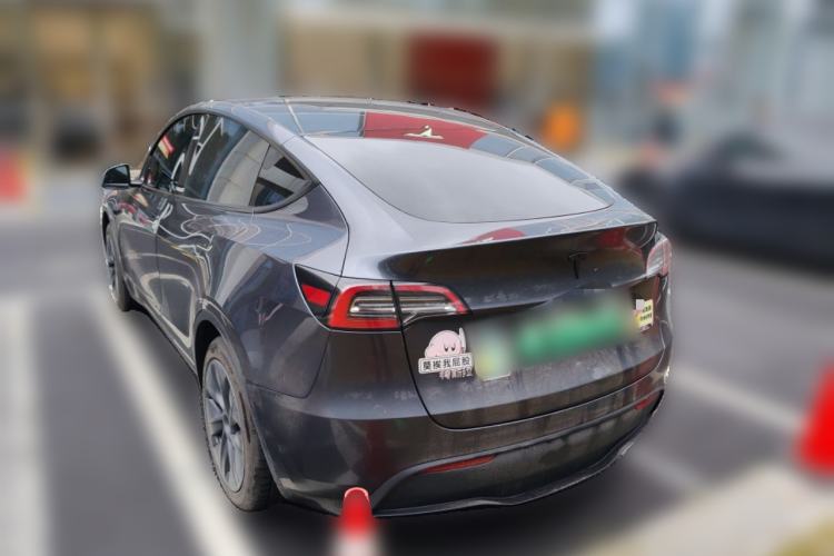 Used Tesla Model Y 2024 Rear-Wheel-Drive Version Rear Left 45 Deg