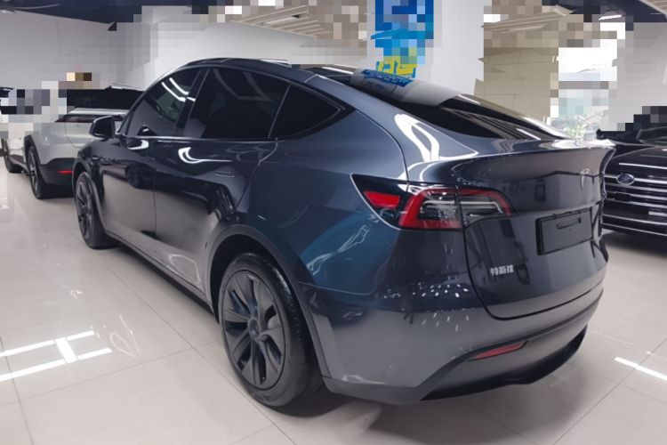 Used Tesla Model Y 2024 Rear-Wheel-Drive Version Rear Left 45 Deg
