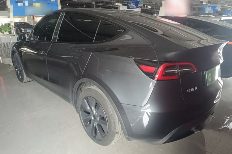 Used Tesla Model Y 2024 Rear-Wheel-Drive Version Rear Left 45 Deg