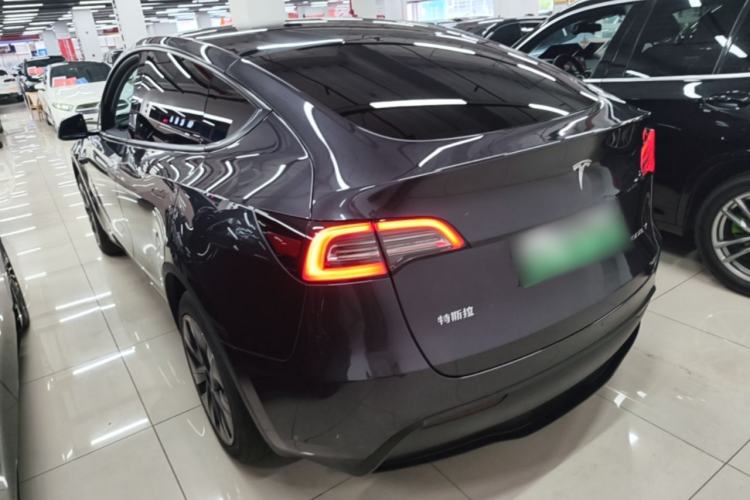 Used Tesla Model Y 2024 Rear-Wheel-Drive Version Rear Left 45 Deg